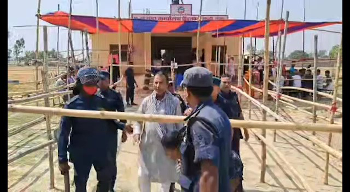 जसपाका नेता रामसागर यादव नक्कली मतपत्रसहित पक्राउ
